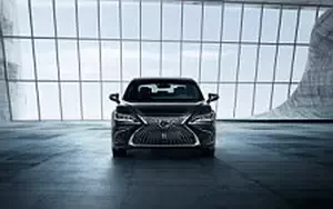   Lexus ES 250 - 2018