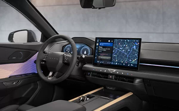   Lexus ES 350e - 2025