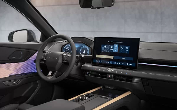   Lexus ES 350e - 2025