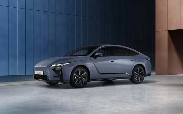   Lexus ES 500e AWD - 2025