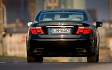   Lexus LS600h - 2007