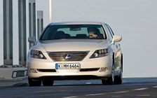   Lexus LS600h - 2007