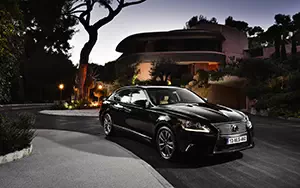   Lexus LS460L AWD - 2012