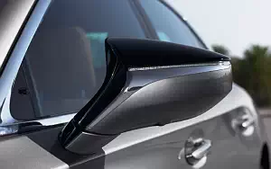   Lexus LS 500h AWD (Manganese Luster) - 2017