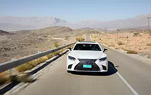   Lexus LS 500h AWD (Sonic White) - 2017