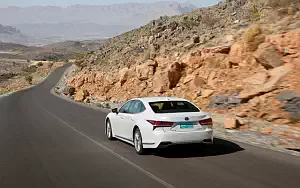   Lexus LS 500h AWD (Sonic White) - 2017