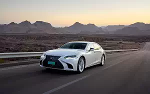   Lexus LS 500h AWD (Sonic White) - 2017