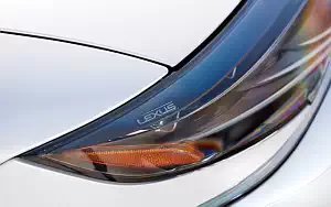   Lexus LS 500h AWD (Sonic White) - 2017