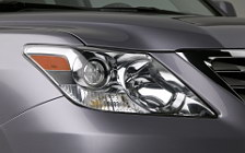   Lexus LX570 - 2008