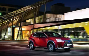   Lexus NX 300h F-Sport - 2014