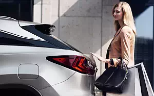   Lexus RX 450hL - 2018