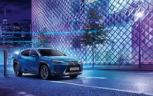   Lexus UX 300e - 2020