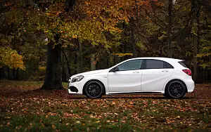   Mercedes-AMG A 45 4MATIC UK-spec - 2015