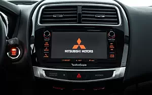   Mitsubishi Outlander Sport SEL US-spec - 2015