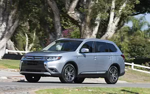   Mitsubishi Outlander GT US-spec - 2017