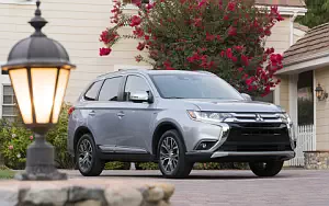   Mitsubishi Outlander GT US-spec - 2017