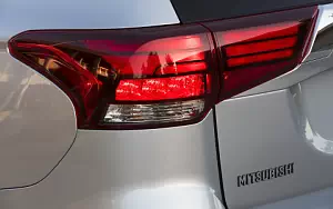   Mitsubishi Outlander GT US-spec - 2017