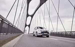   Mitsubishi Outlander PHEV - 2018