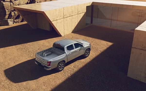   Peugeot Landtrek - 2024