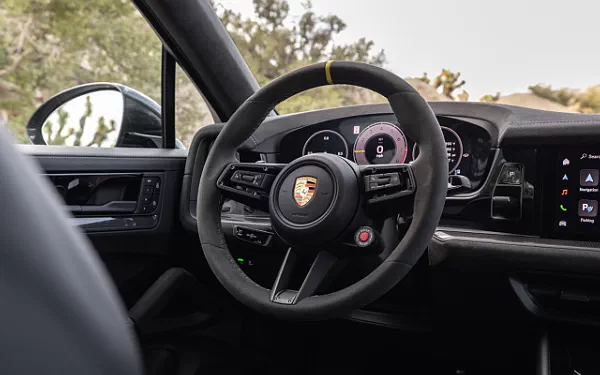   Porsche Cayenne Turbo GT US-spec - 2023