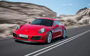   Porsche 911 Carrera S - 2015