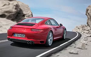   Porsche 911 Carrera S - 2015