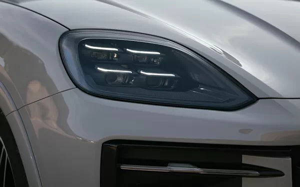   Porsche Cayenne S E-Hybrid Coupe SportDesign Package - 2023