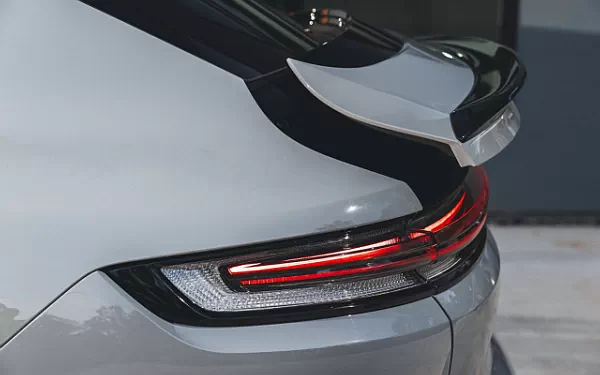   Porsche Cayenne GTS Coupe - 2024