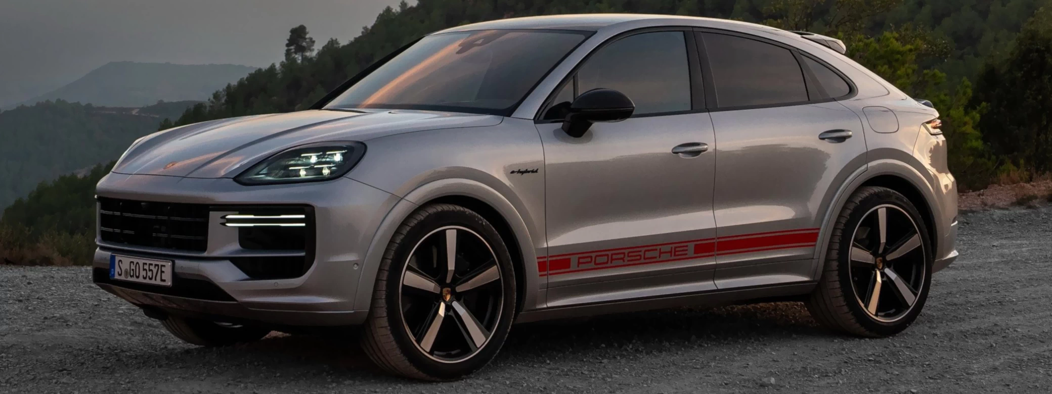 Обои автомобили Porsche Cayenne Turbo E-Hybrid Coupe - 2023 - Car wallpapers