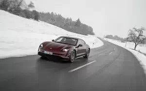   Porsche Taycan (Cherry Metallic) - 2021