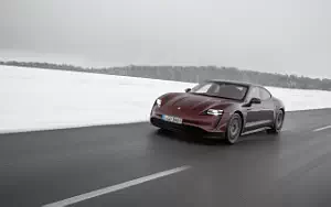   Porsche Taycan (Cherry Metallic) - 2021