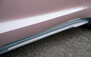   Porsche Taycan (Frozen Berry Metallic) - 2021