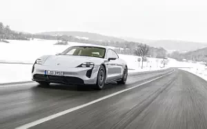   Porsche Taycan (Ice Grey Metallic) - 2021