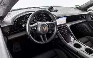   Porsche Taycan (Ice Grey Metallic) - 2021