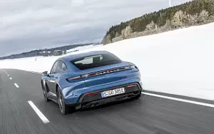   Porsche Taycan (Neptune Blue) - 2021