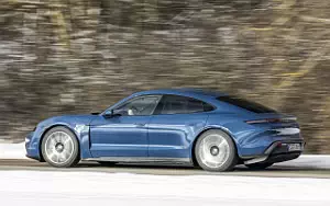   Porsche Taycan (Neptune Blue) - 2021
