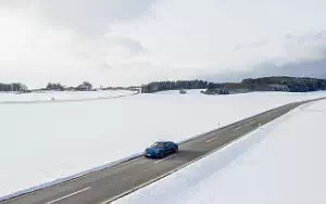   Porsche Taycan (Neptune Blue) - 2021