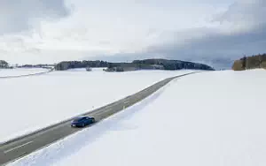   Porsche Taycan (Neptune Blue) - 2021