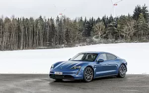   Porsche Taycan (Neptune Blue) - 2021
