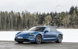   Porsche Taycan (Neptune Blue) - 2021