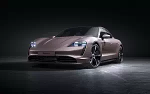   Porsche Taycan - 2021