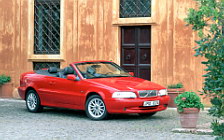   Volvo C70 Convertible - 2001