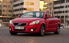   Volvo C70 - 2011