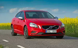   Volvo S60 T6 AWD R-Design - 2012
