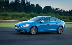   Volvo S60 T6 AWD R-Design - 2013