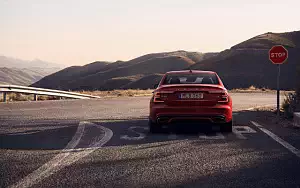   Volvo S60 T6 AWD R-Design - 2018