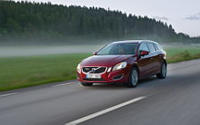   Volvo V60 T3 - 2012