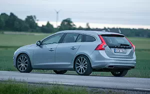   Volvo V60 T6 - 2014