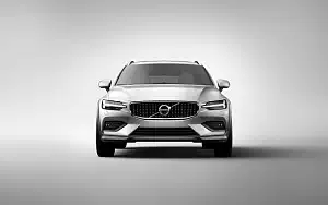   Volvo V60 T5 Cross Country - 2018