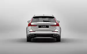   Volvo V60 T5 Cross Country - 2018